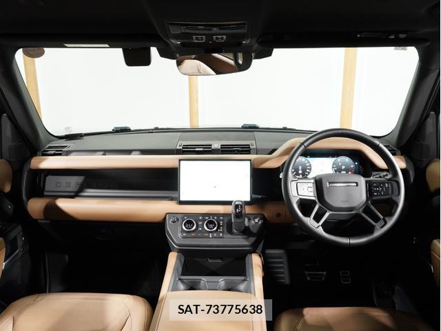 Land Rover DEFENDER 2025-06 8817274-1