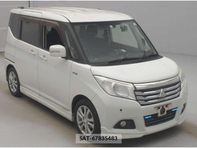 Mitsubishi DELICA 2017-09 8816794-0
