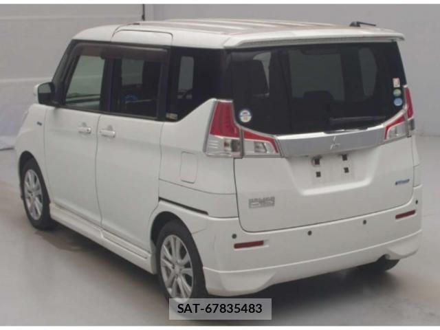 Mitsubishi DELICA 2017-09 8816794-1
