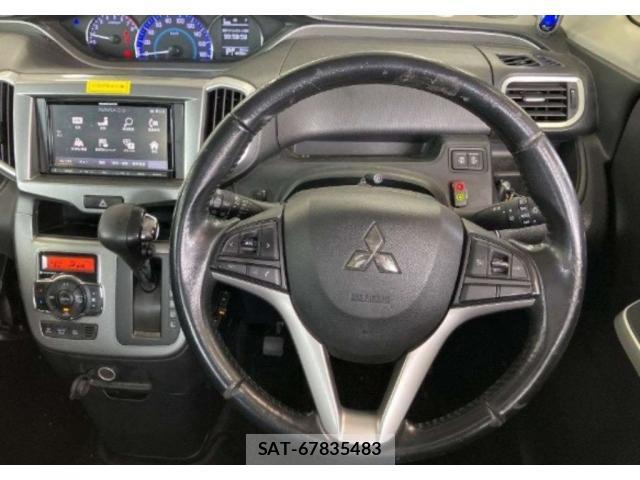 Mitsubishi DELICA 2017-09 8816794-2