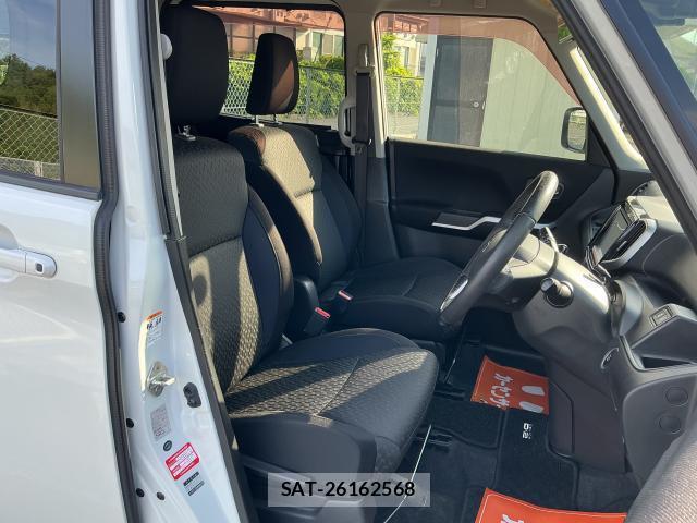Mitsubishi DELICA 2017-08 8817083-5