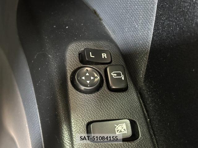 Mitsubishi DELICA 2015-07 8817989-10