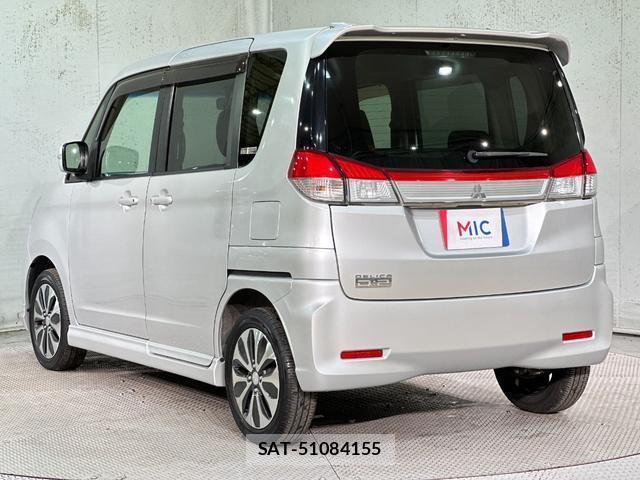 Mitsubishi DELICA 2015-07 8817989-17