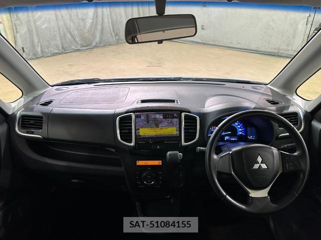 Mitsubishi DELICA 2015-07 8817989-6