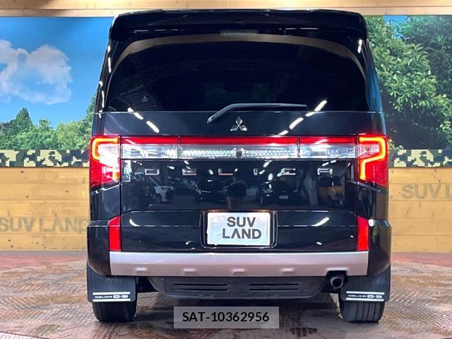 Mitsubishi DELICA 2022-07 8812654-14