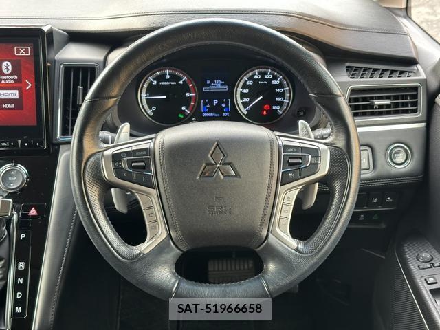 Mitsubishi DELICA 2019-06 8812680-10
