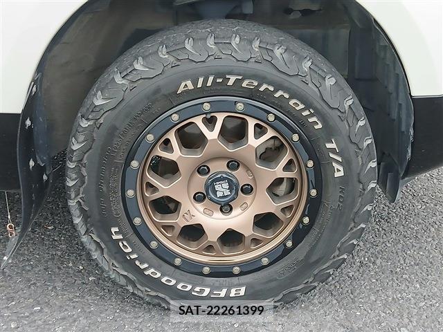 Mitsubishi DELICA 2017-09 8812810-15