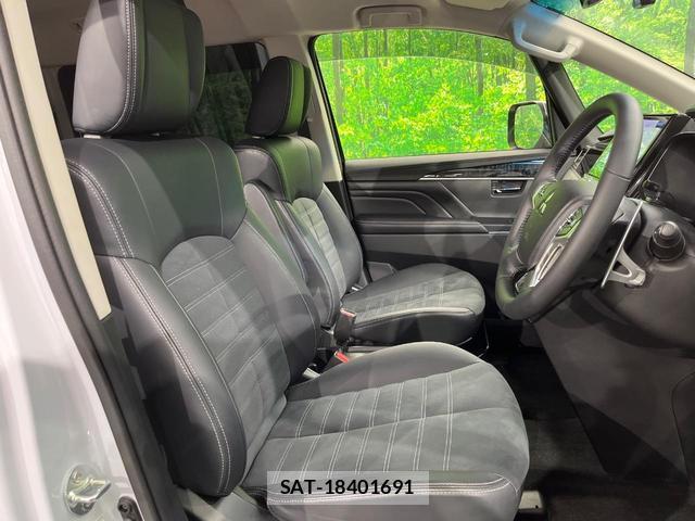 Mitsubishi DELICA 2025-04 8812884-3