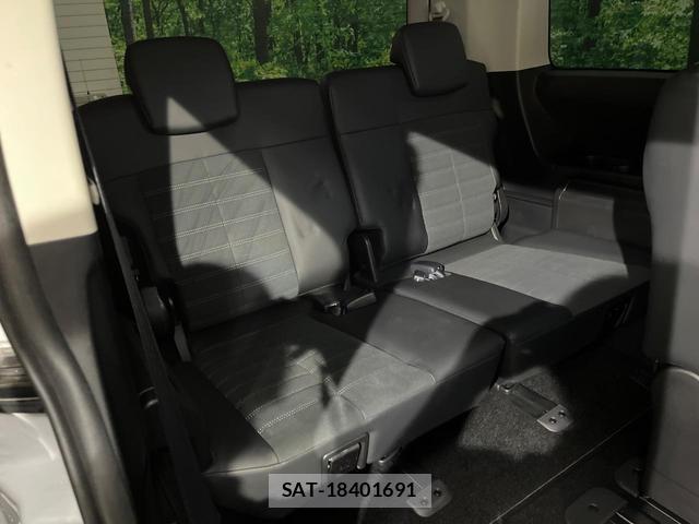 Mitsubishi DELICA 2025-04 8812884-4