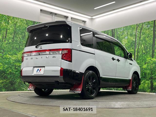 Mitsubishi DELICA 2025-04 8812884-7