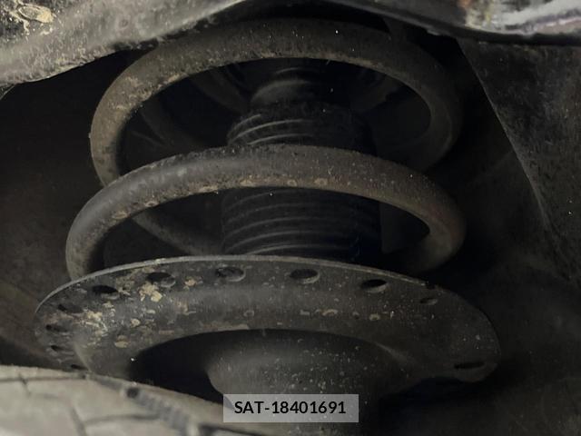 Mitsubishi DELICA 2025-04 8812884-8