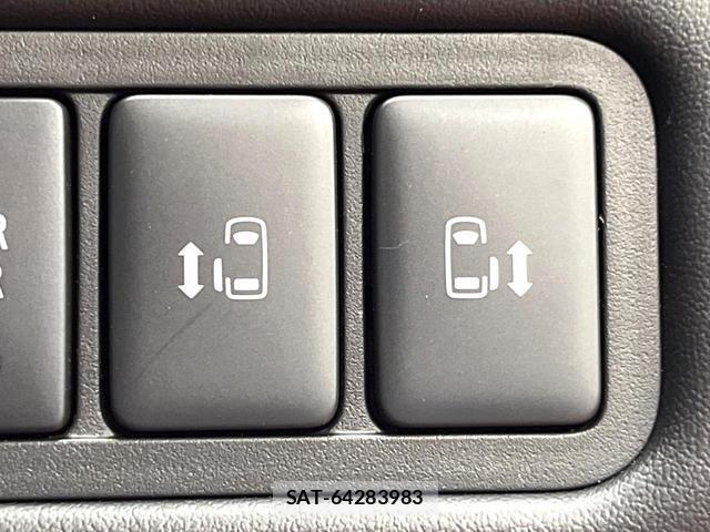 Mitsubishi DELICA 2026-07 8813152-6