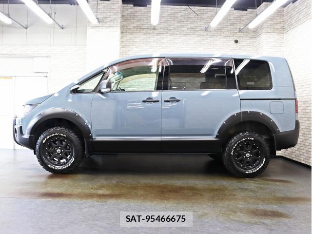 Mitsubishi DELICA 2007-06 8814069-11