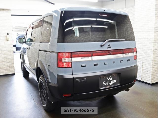 Mitsubishi DELICA 2007-06 8814069-14