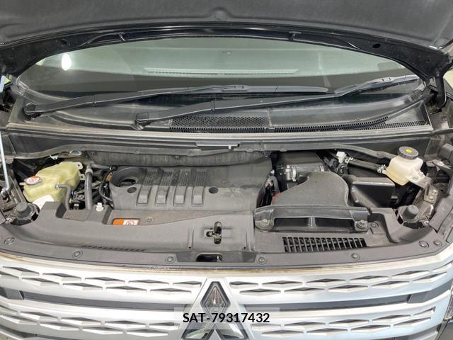Mitsubishi DELICA 2024-10 8814140-18