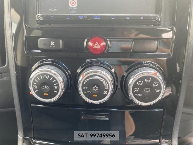 Mitsubishi DELICA 2019-05 8814222-11