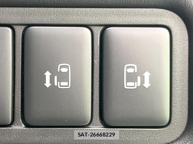 Mitsubishi DELICA 2024-01 8814580-3
