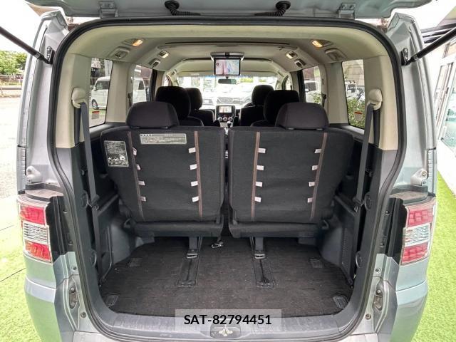 Mitsubishi DELICA 2012-02 8814620-14