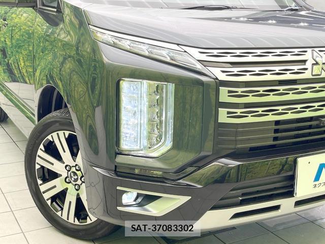 Mitsubishi DELICA 2022-01 8814843-12
