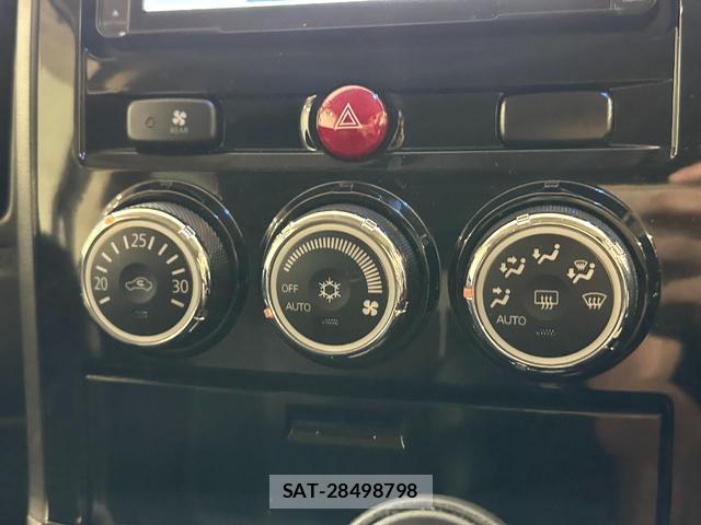 Mitsubishi DELICA 2015-01 8814922-10