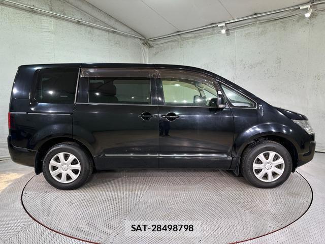 Mitsubishi DELICA 2015-01 8814922-15