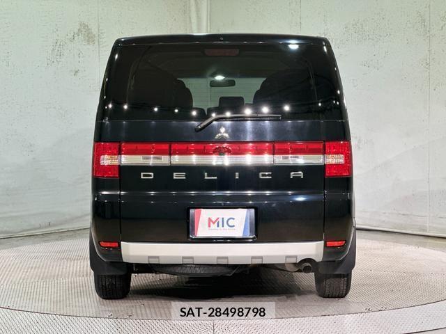 Mitsubishi DELICA 2015-01 8814922-17