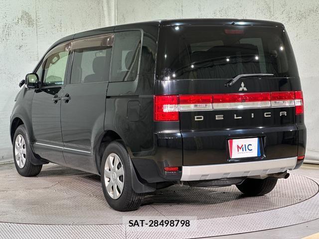 Mitsubishi DELICA 2015-01 8814922-18