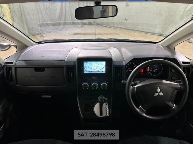 Mitsubishi DELICA 2015-01 8814922-7