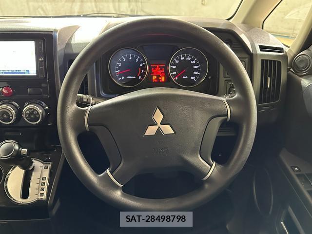 Mitsubishi DELICA 2015-01 8814922-8