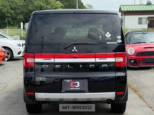 Mitsubishi DELICA 2008-03 8815854-10