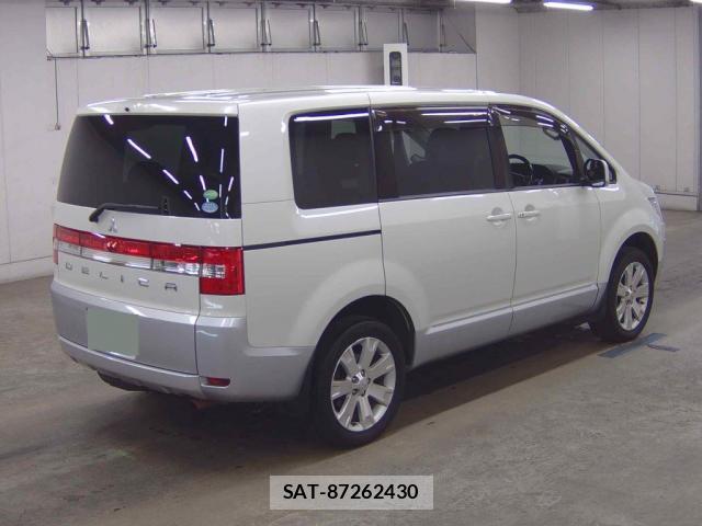 Mitsubishi DELICA 2013-03 8815968-4