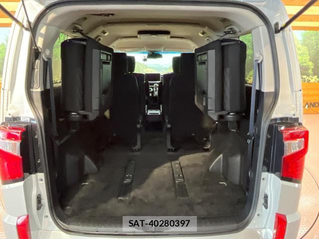 Mitsubishi DELICA 2023-08 8817362-10