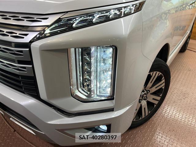 Mitsubishi DELICA 2023-08 8817362-12
