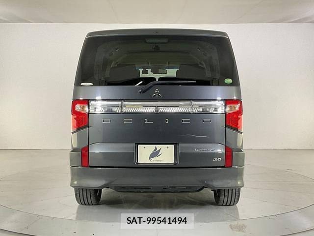 Mitsubishi DELICA 2019-03 8817396-5