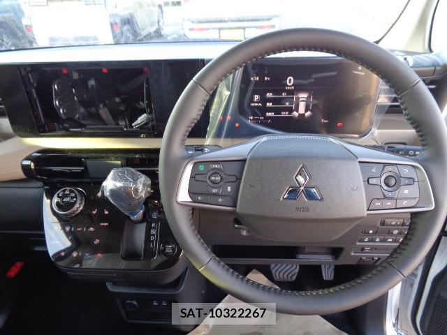 Mitsubishi DELICA MINI 2026-02 8813311-2
