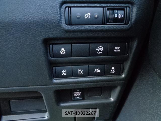 Mitsubishi DELICA MINI 2026-02 8813311-6