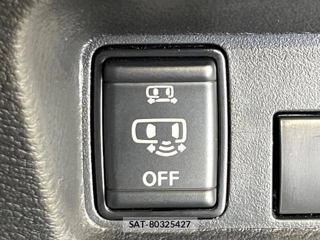 Mitsubishi DELICA MINI 2025-01 8814689-5