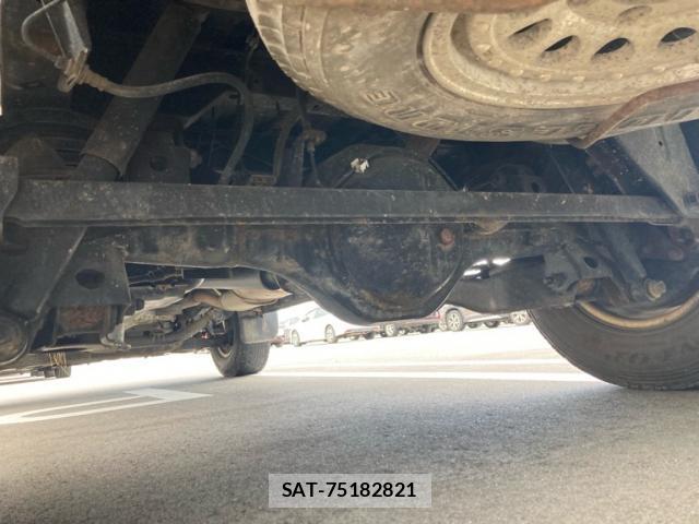 Mitsubishi DELICA 1998-04 8813892-15