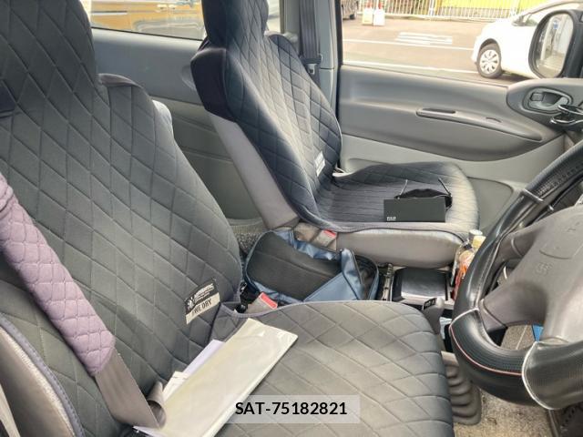 Mitsubishi DELICA 1998-04 8813892-8