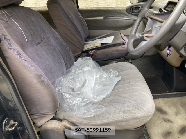 Mitsubishi DELICA 1994-12 8814089-11