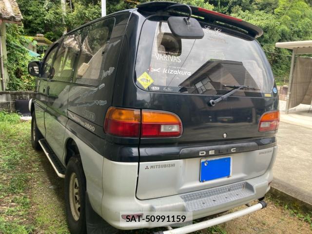 Mitsubishi DELICA 1994-12 8814089-13