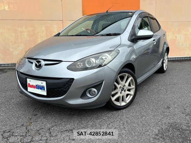 Mazda DEMIO 2012-11 8812137-0