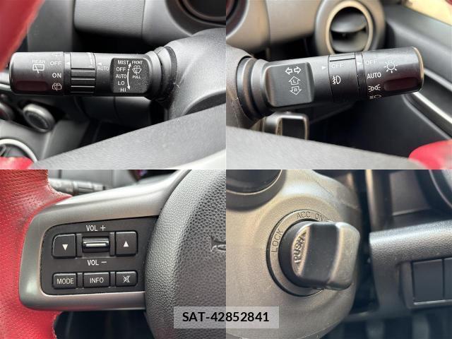 Mazda DEMIO 2012-11 8812137-11