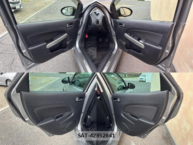 Mazda DEMIO 2012-11 8812137-16