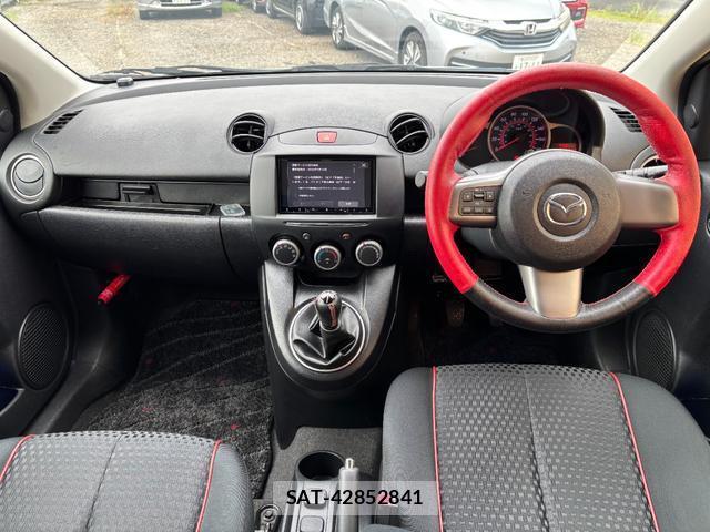 Mazda DEMIO 2012-11 8812137-4