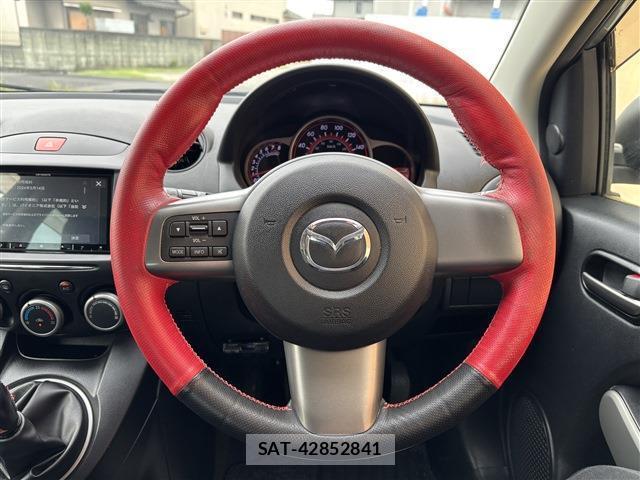 Mazda DEMIO 2012-11 8812137-7