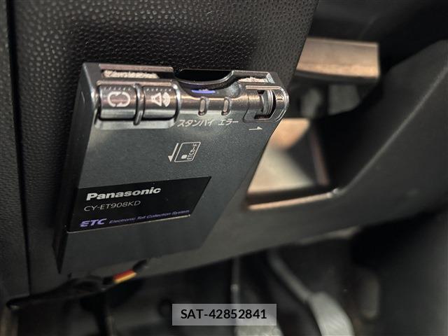 Mazda DEMIO 2012-11 8812137-9