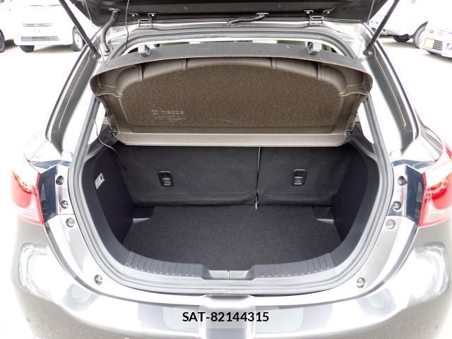 Mazda DEMIO 2017-09 8812515-18
