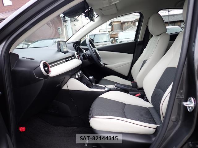 Mazda DEMIO 2017-09 8812515-5