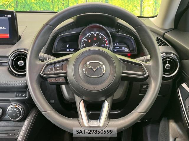 Mazda DEMIO 2017-01 8814252-10